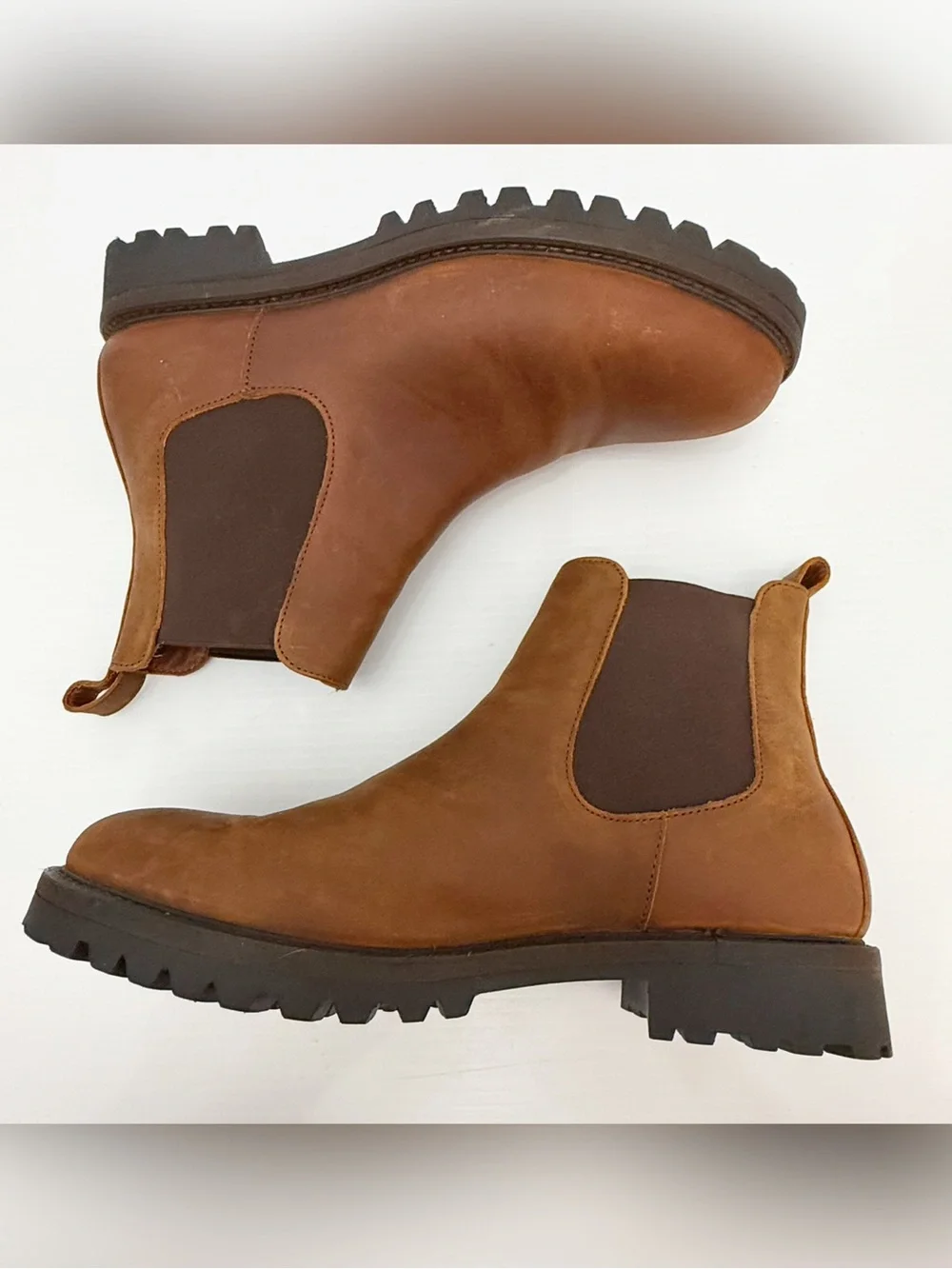 Portland Leather Patina Men's Brown Chelsea Boot - 9